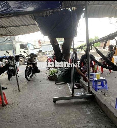 Cho thuê mặt bằng quán cà phê võng