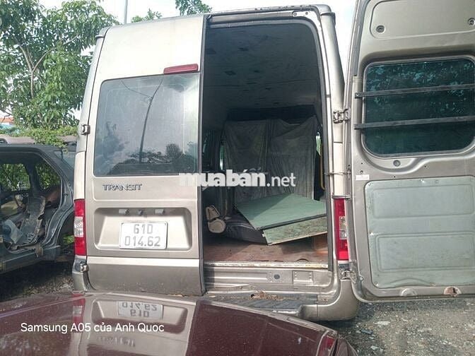 Ford Transit 2007 Vàng cát 6 chỗ