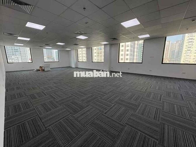 🏢 CHO THUÊ TÒA NHÀ MẶT TIỀN LÊ THÁNH TÔN DT 10 X 27M SD 1.550M  QUẬN 1