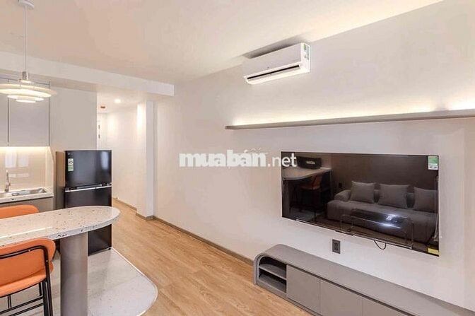 CHO THUÊ CĂN HỘ MỚI GIÁ RẺ FULL NỘI THẤT NGAY GẦN BỜ KÈ HOÀNG SA Q1