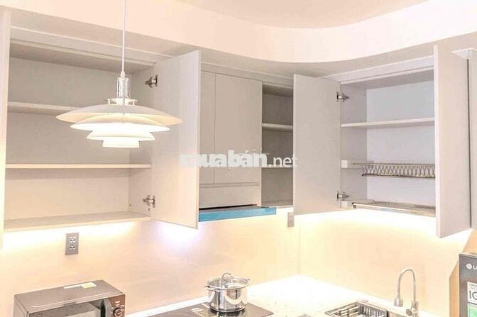 CHO THUÊ CĂN HỘ MỚI GIÁ RẺ FULL NỘI THẤT NGAY GẦN BỜ KÈ HOÀNG SA Q1