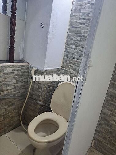 phòng nhỏ có wc riêng,giờ tự do,47/24/13B  Bùi Đình Túy