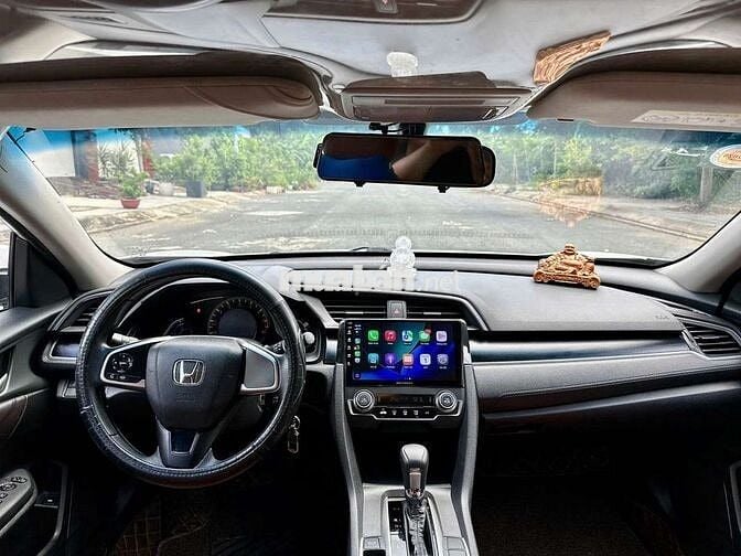 Honda Civic 1.8E 2019 Trắng 97.000km