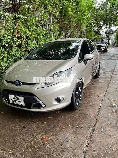 Ford Fiesta S 2011 Số tự động Ghi vàng