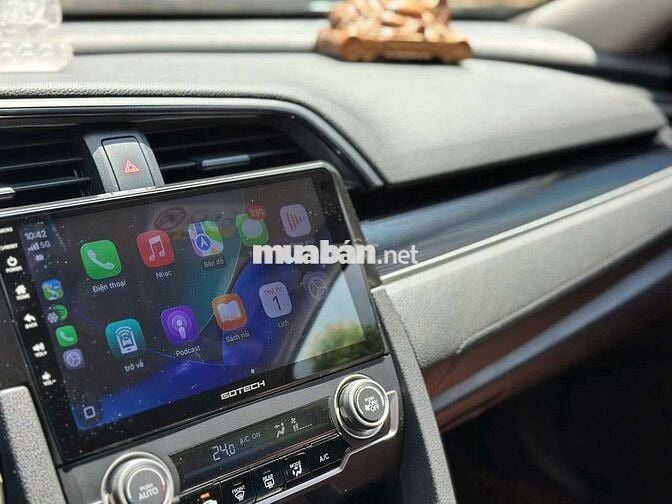 Honda Civic 1.8E 2019 Trắng 97.000km