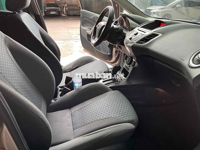 Ford Fiesta S 2011 Số tự động Ghi vàng