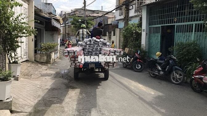TUYỂN NHÂN VIÊN GIAO HÀNG CHẠY XE MÁY- XE BA GAC