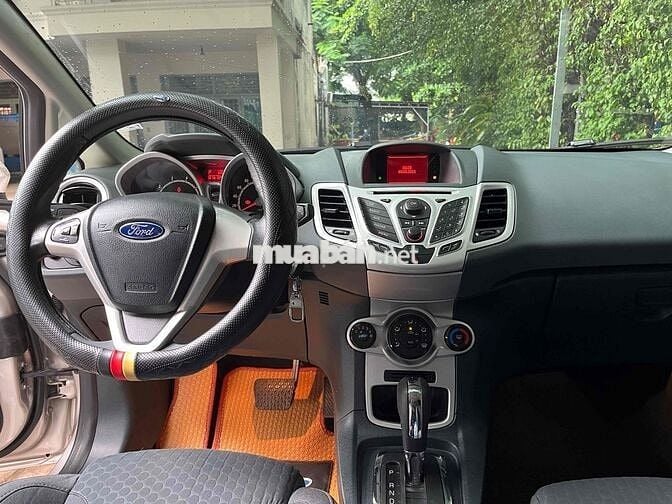 Ford Fiesta S 2011 Số tự động Ghi vàng