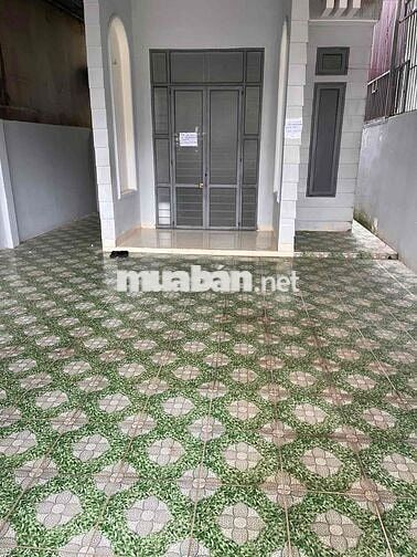 CHO THUÊ NHÀ - MẶT TIỀN ĐƯỜNG A MÍ ĐOAN - SÁT ĐƯỜNG AMA KHÊ