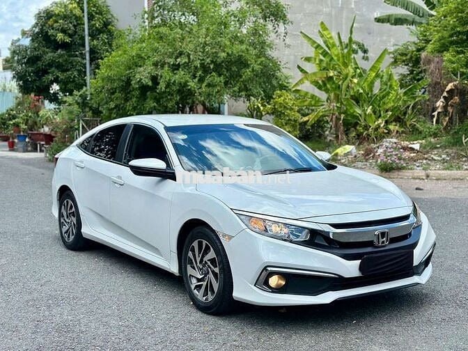 Honda Civic 1.8E 2019 Trắng 97.000km