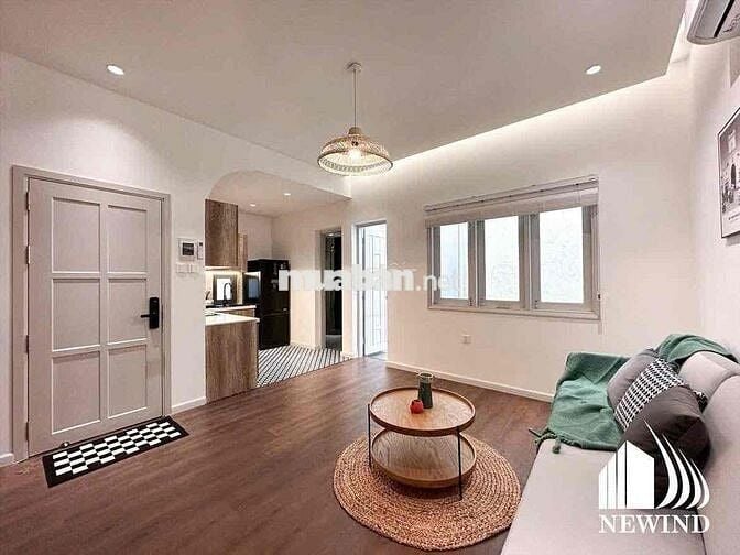 CĂN HỘ NGAY PHAN XÍCH LONG MỚI 100% TÁCH BẾP FULL NỘI THẤT BAN CÔNG