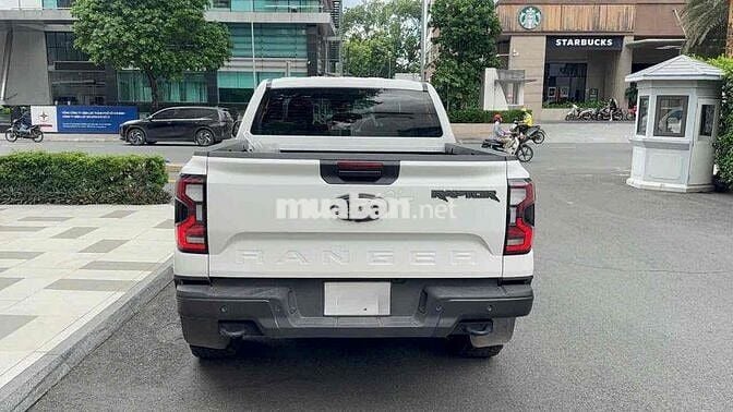 Ford Raptor 2023 Trắng đi ít, xuất hoá đơn cao