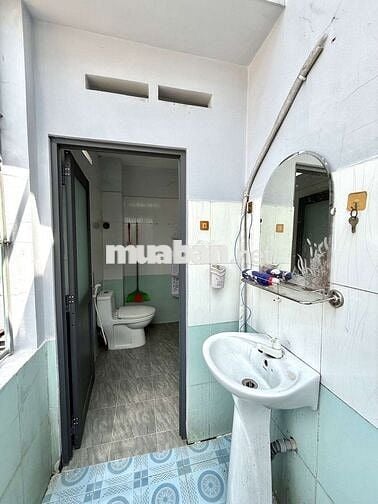 NHÀ 2 TẦNG BTCT ĐƯỜNG NHỰA LÂM THỊ HỐ, NGAY HIỆP THÀNH CITY - (4X16) 
