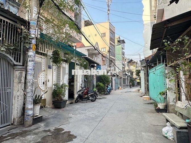 NGAY CHỢ CẦU, NHỈNH 4 ĐỒNG XÍ - ĐƯỜNG Ô TÔ, (4X15) NHÀ 2TẦNG, 3PN. 
