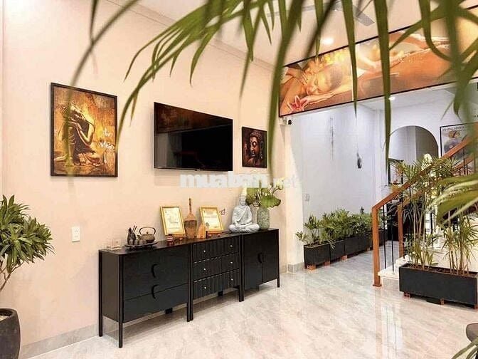 nhà 3 tầng mới mặt - tiền Đào Duy Từ