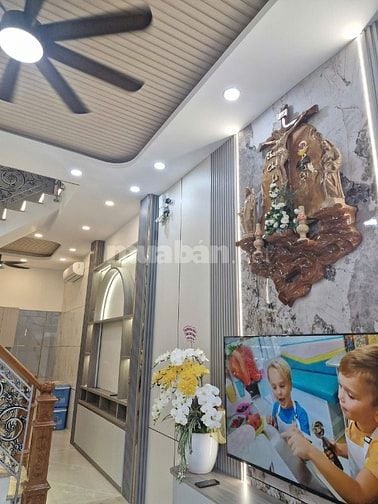 Nhà mới xây kiên cố 4 tầng, hẻm xe hơi ở 22/21 Cây Cám, Bình Tân, 4x14