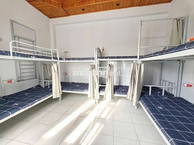 KÝ TÚC XÁ MỚI XÂY NGAY ĐẠI HỌC CÔNG NGHIỆP (IUH) _ VĂN LANG (VLU)
