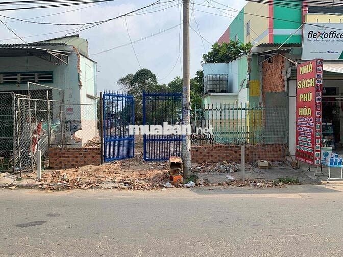 Bán 1000m2 đất mặt tiền đối diện trường tiểu học Phú Hoà 3