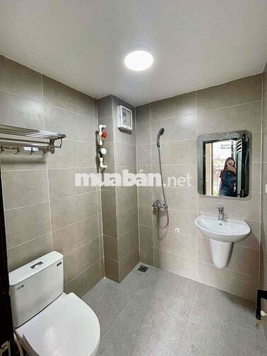 1n1k - Trung tâm cầu giấy - 55m2 - Full đồ - 3 BAN CÔNG THOÁNG