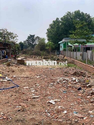 Bán 1000m2 đất mặt tiền đối diện trường tiểu học Phú Hoà 3