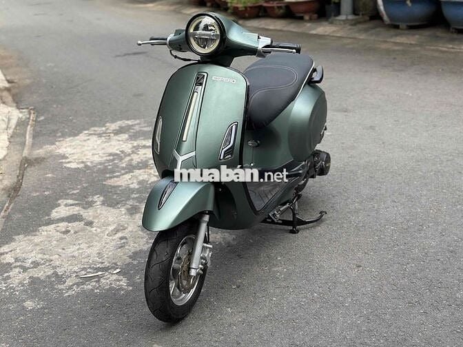 Cần bán xe Vespa 50cc Đk 2023 Bs69 chính chủ