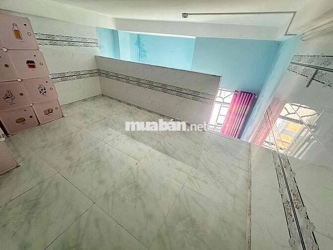 phòng trọ Q.4 giá rẻ có máy lạnh nước nóng lạnh