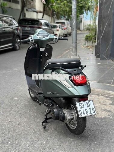 Cần bán xe Vespa 50cc Đk 2023 Bs69 chính chủ
