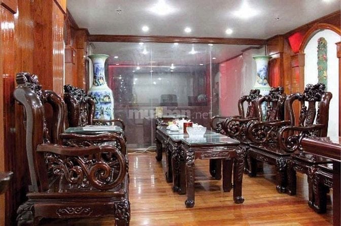 CHÍNH CHỦ BÁN NHÀ 47 HOÀNG DIỆU, DT:4,4x24m, HẦM,TRỆT, 8 LẦU. GIÁ 52TỶ