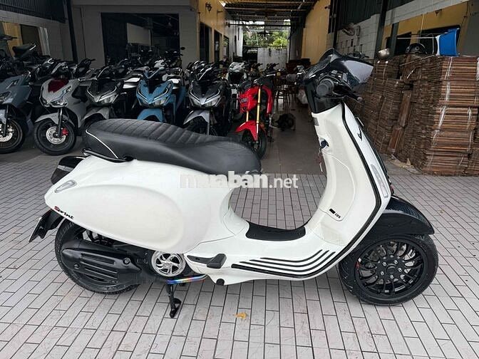 Piaggio Vespa Sprint 125 2024 Trắng 8000km