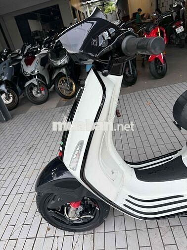 Piaggio Vespa Sprint 125 2024 Trắng 8000km