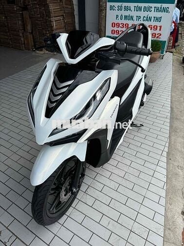 Honda Vario 150 2019 Trắng đen