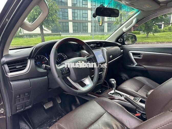 Toyota Fortuner 2.7G 2017 Nâu