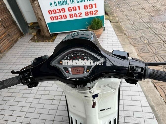 Piaggio Vespa Sprint 125 2024 Trắng 8000km