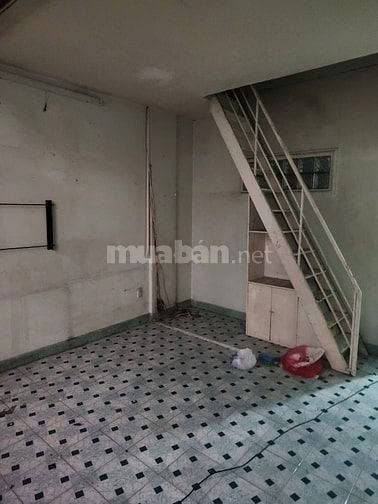 CHO THUÊ NHÀ NGUYÊN CĂN MẶT TIỀN – Phường Bến Thành (Q1 Cũ)