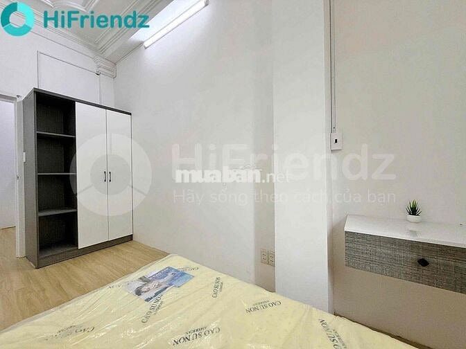 Cho thuê căn hộ 2pn 55m2 gần ngay hàng xanh, bến xe miền Đông