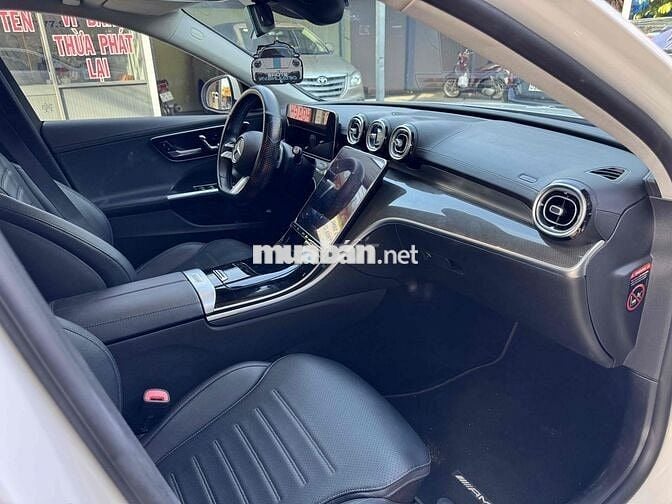 Mercedes-Benz C300 AMG 2022 Trắng 33.888km