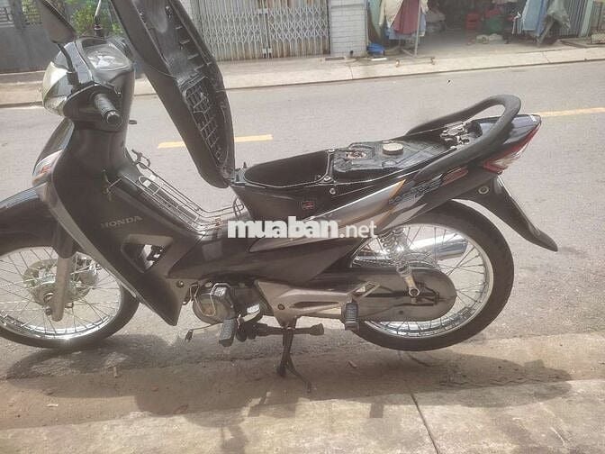 Honda Wave S 100 Côn tự động màu Đen