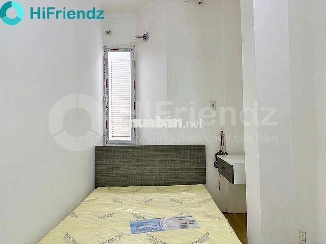 Cho thuê căn hộ 2pn 55m2 gần ngay hàng xanh, bến xe miền Đông