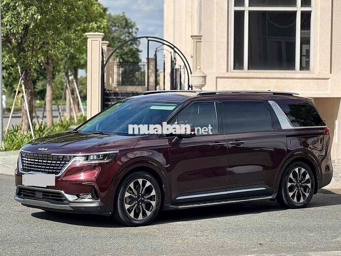 Kia Carnival Signature 2.2D 2022 Đỏ mận 64.000 km