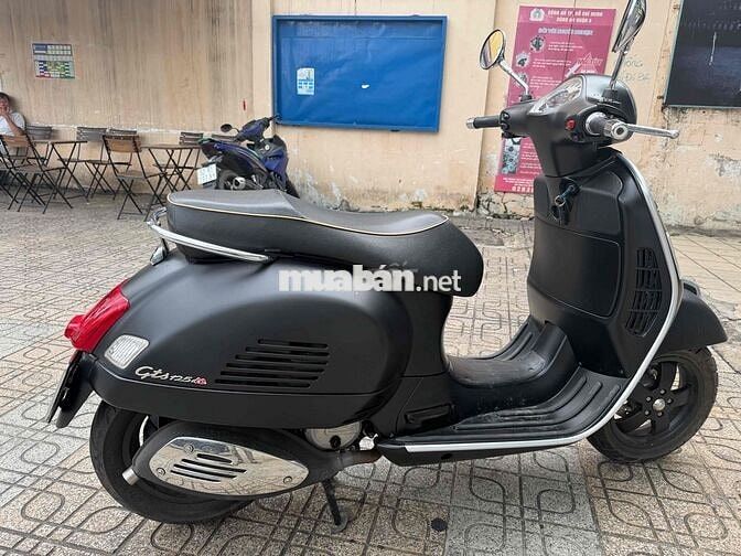 Piaggio GTS 125 ie Đk 6/2010 bstp chính chủ