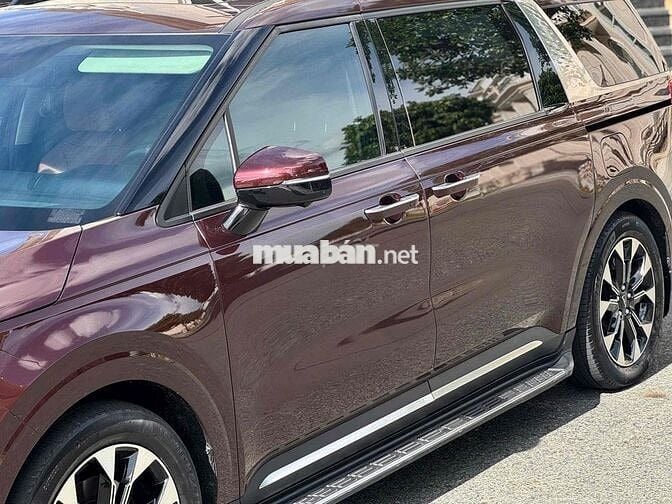 Kia Carnival Signature 2.2D 2022 Đỏ mận 64.000 km