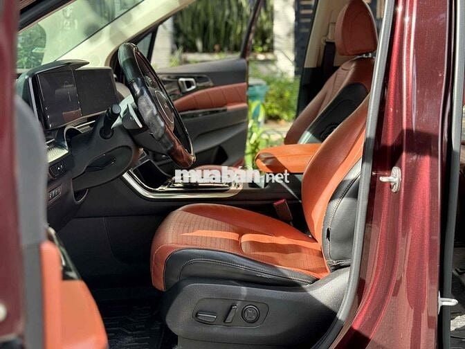 Kia Carnival Signature 2.2D 2022 Đỏ mận 64.000 km
