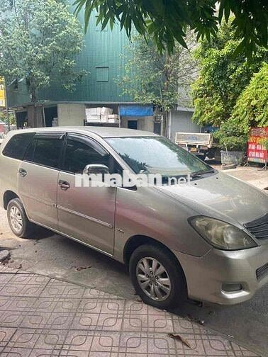 Toyota Innova 2008 Vàng cát