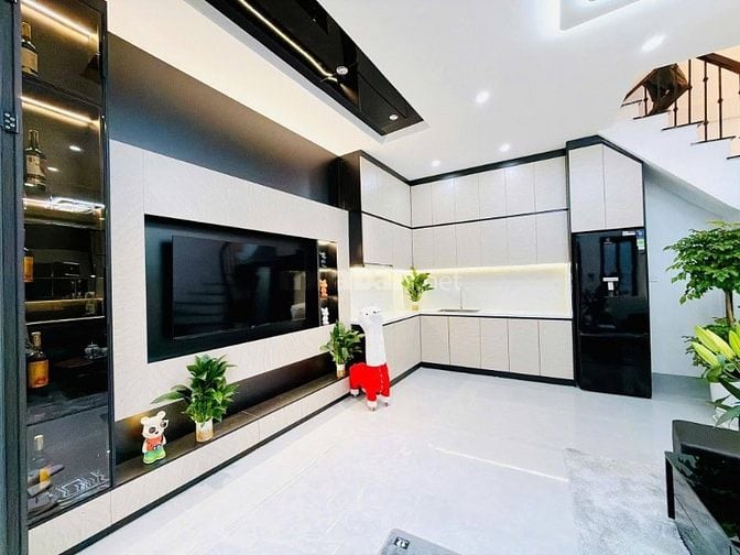 Bán Nhà Minh Khai, Hai Bà Trưng 24/28m, 4 tầng, mt 4.8m, giá 6.86 tỷ