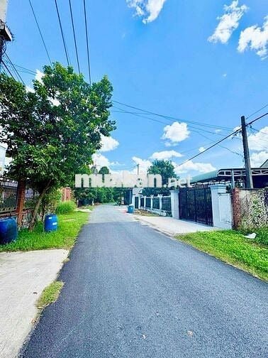 Siêu Phẩm 535m2(12x45)sẵn 300m2 thổ giá 870tr Ngân Hàng Hỗ Trợ Cho Vay