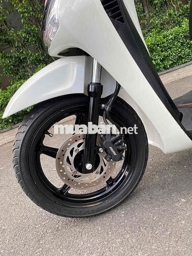 Honda SH Trắng số máy 104 bstp chính chủ