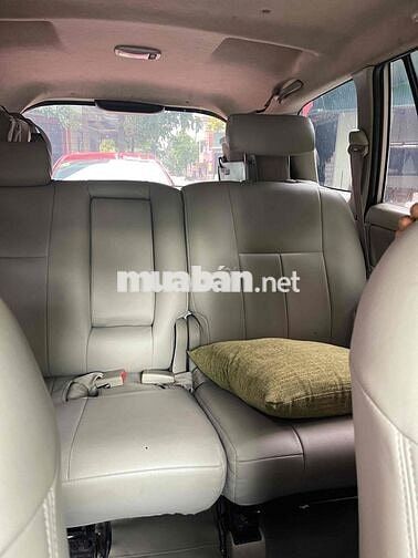 Toyota Innova 2008 Vàng cát