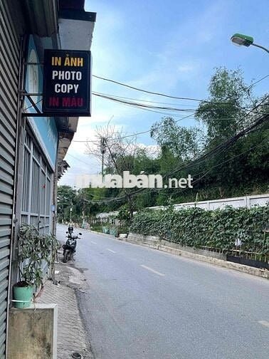Bán Nhà C4 ngay mặt đường 143 Cầu Cốc sát Vinhomes Smart City