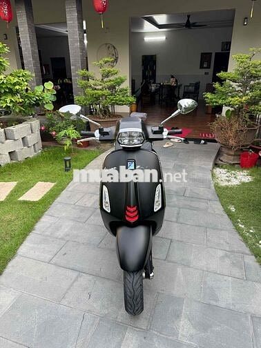 Vespa S150 siêu lướt odo 2200 km Đen nhám rin đẹp