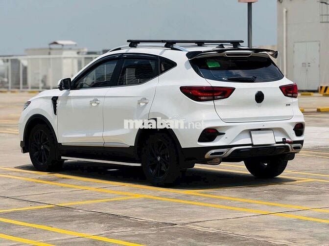 MG ZS Luxury 2023 Trắng 42.000km